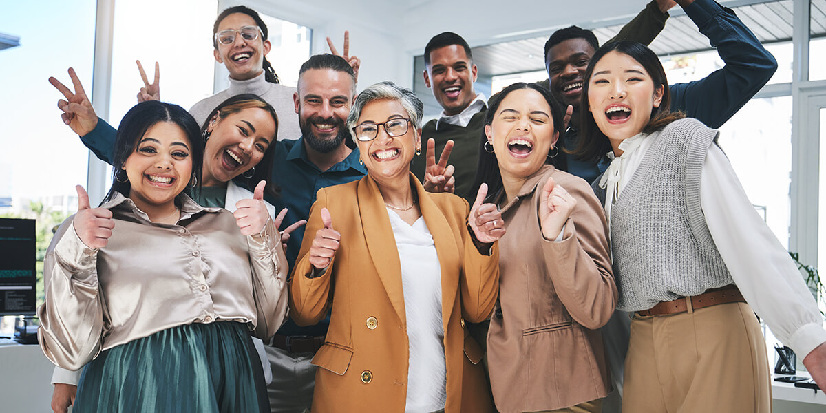 employee group photo